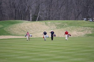 How to Manage Your Golf Team's Funding group